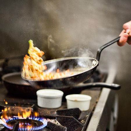 Logis Hotel & Restaurant Arcombelle モンティニー・ル・ロワ エクステリア 写真