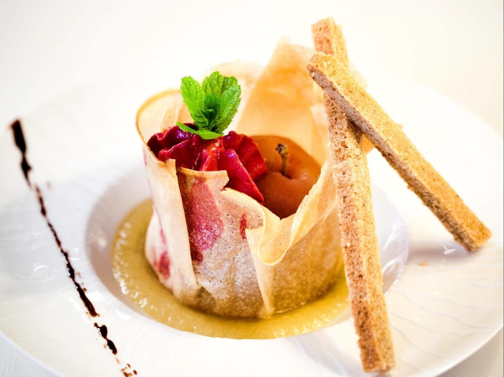 Logis Hotel & Restaurant Arcombelle モンティニー・ル・ロワ エクステリア 写真